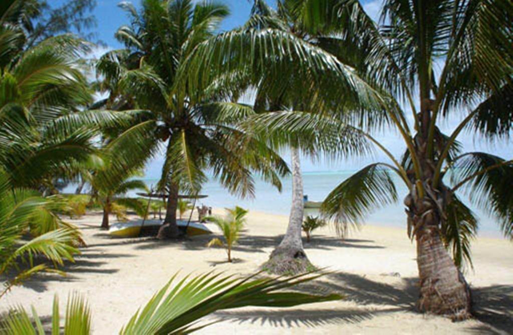 Paparei Beachfront Bungalows, Aitutaki Арутанга Екстер'єр фото