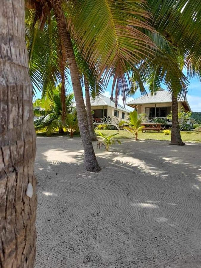 Paparei Beachfront Bungalows, Aitutaki Арутанга Екстер'єр фото